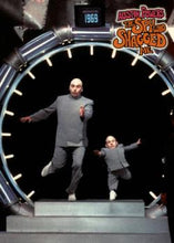 Load image into Gallery viewer, Austin Powers The Spy Who Shagged Me vintage booster pack
